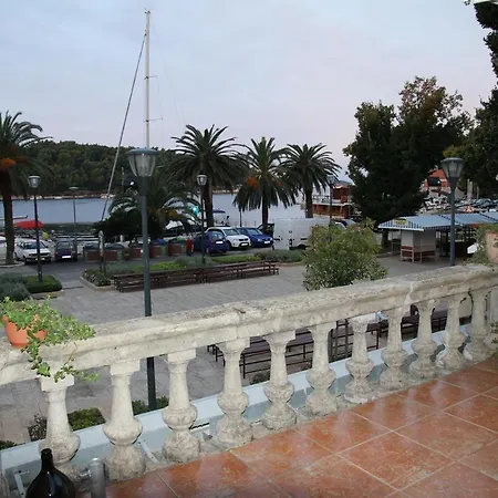 Seaside Holiday House 챠브타트